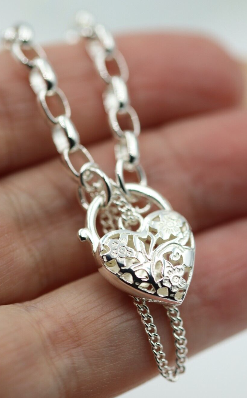 Sterling Silver 925 Oval Belcher bracelet 19cm long Heart Padlock