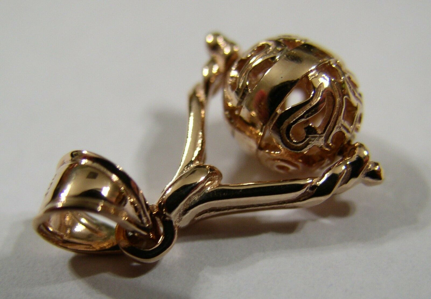 Kaedesigns 9ct 9K 375 Yellow, Rose or White Gold Small Filigree Ball Spinner Pendant