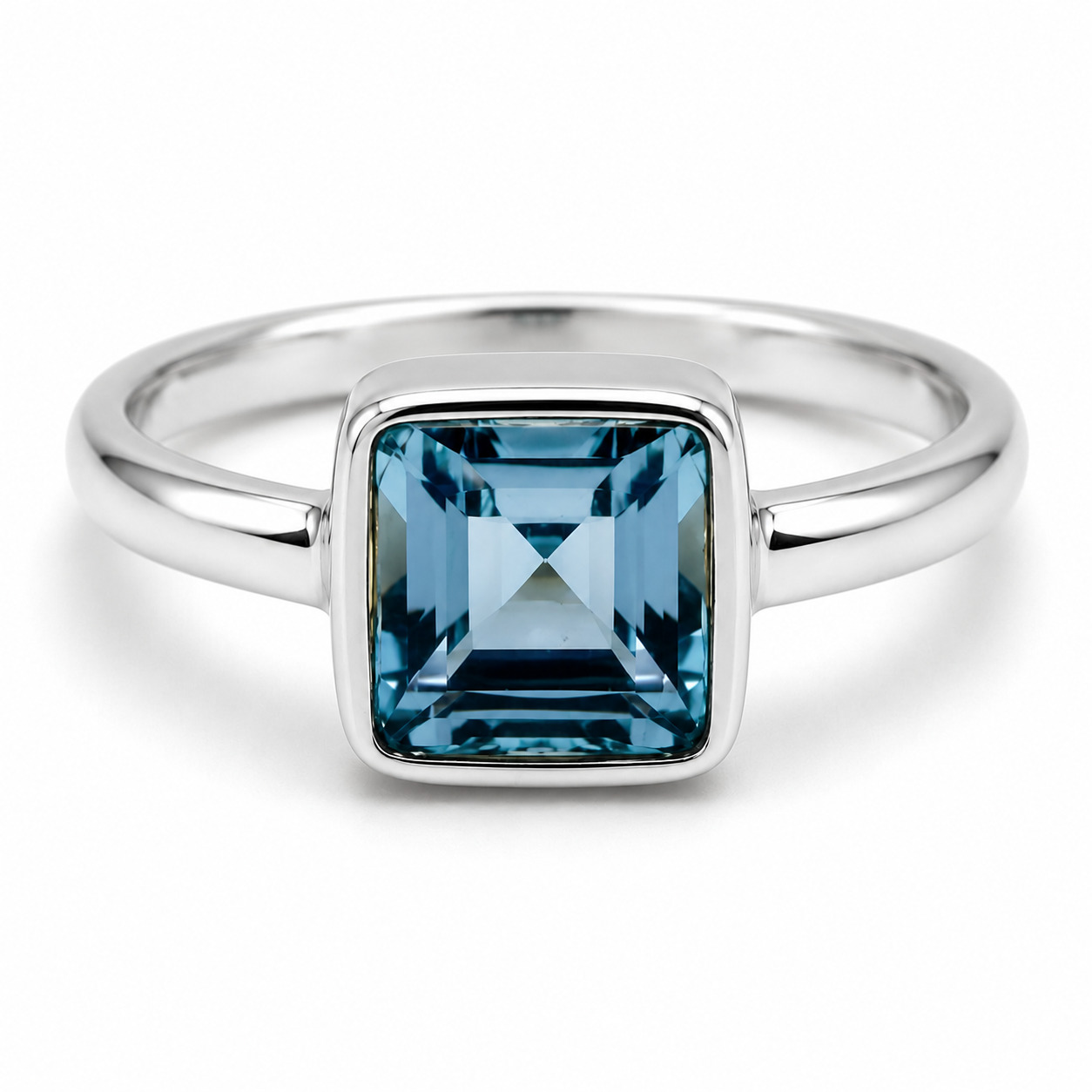 Size M / 6 Genuine Sterling Silver Blue Square 8mm Topaz Ring