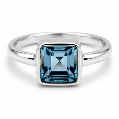 Size M / 6 Genuine Sterling Silver Blue Square 8mm Topaz Ring