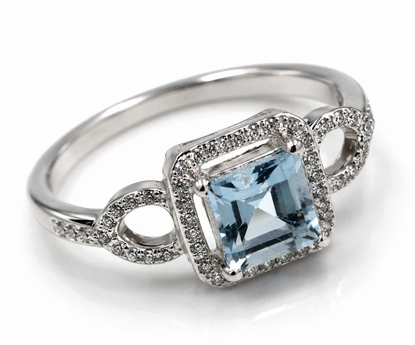 Size S / 9 Genuine Sterling Silver 925 Ring Blue Topaz CZ Ring