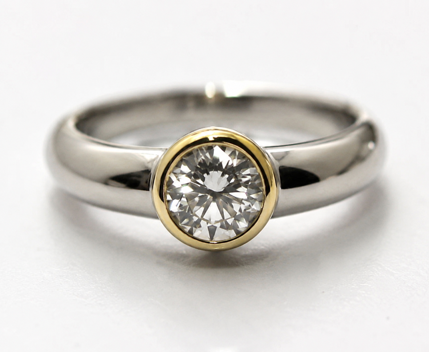 Genuine  9ct 9k 375 Solid White & Yellow Gold Ring Lab Grown Diamond 373