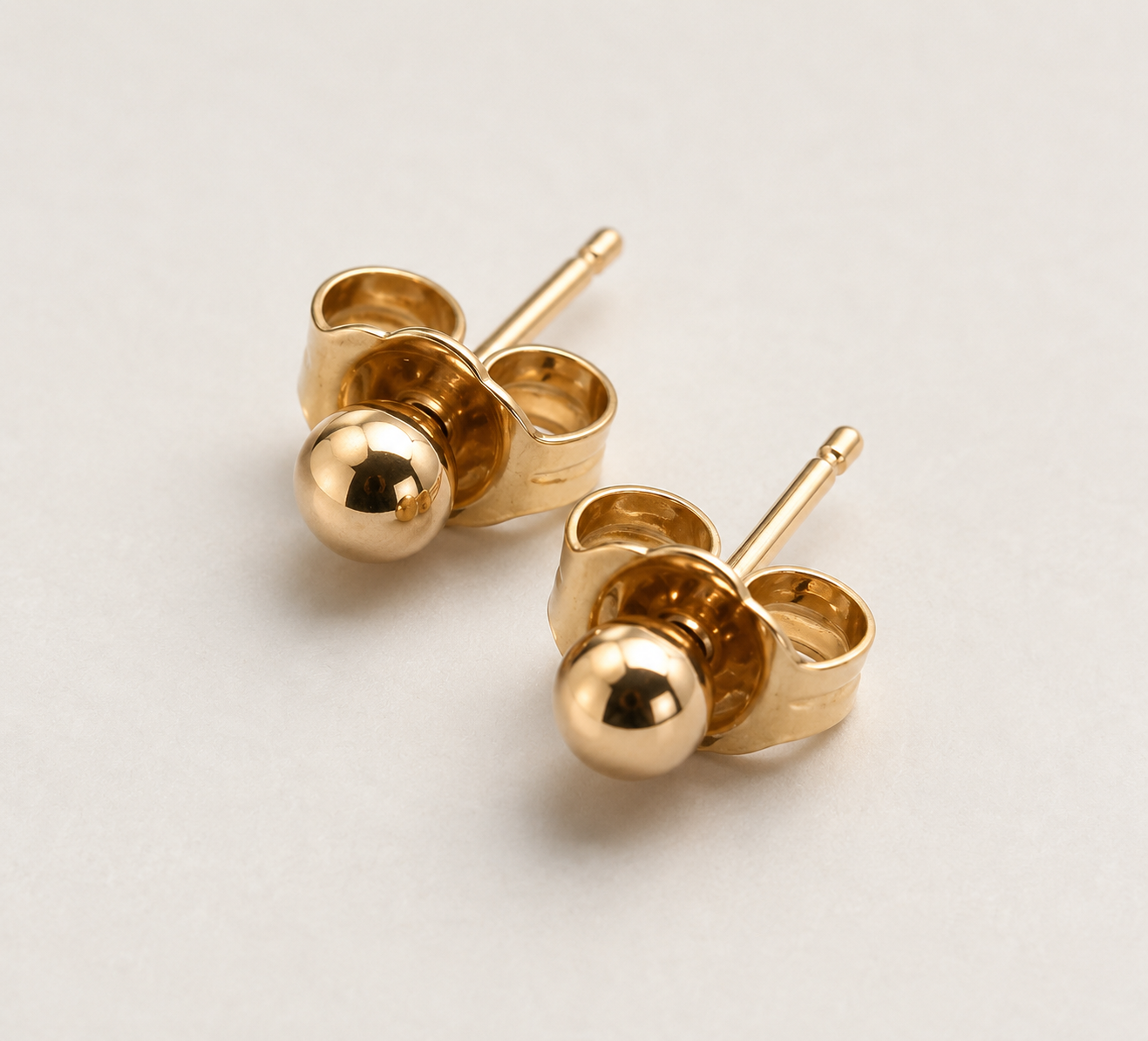Kaedesigns 9ct 9k 375 Yellow Gold 3mm Stud Ball Earrings