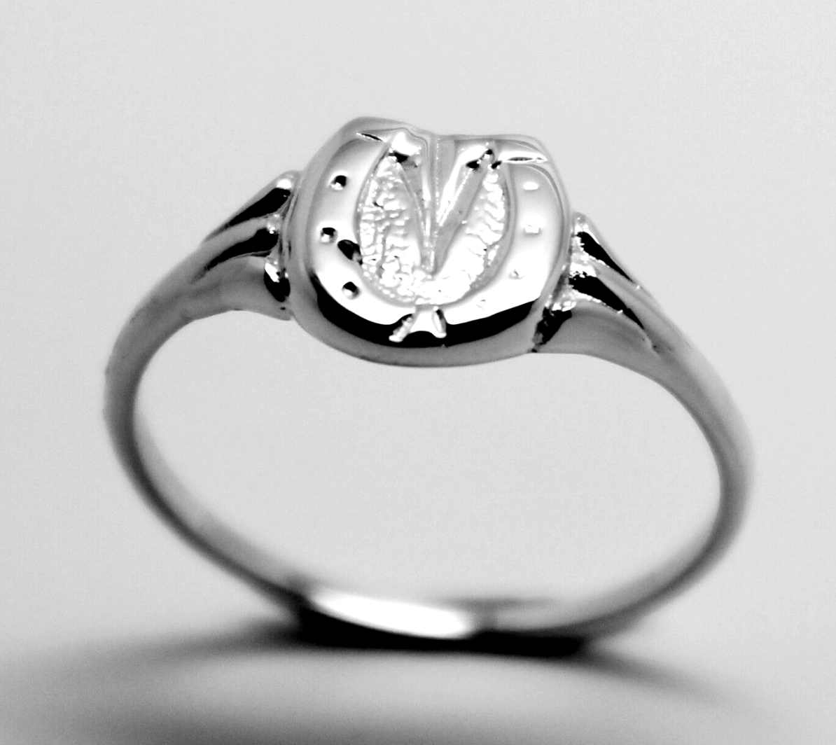 Genuine Solid 9ct 9kt White Gold 375 Childs Lucky Horseshoe Ring - Choose your size