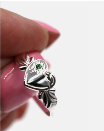 Sterling Silver 925 May Birthstone Heart Signet Ring + Emerald CZ