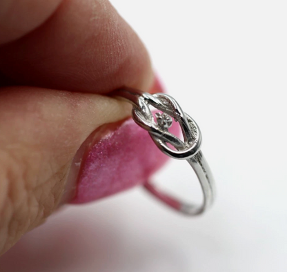 Genuine New Sterling Silver 925 Infinity Diamond Knot Ring Size P / 7.5