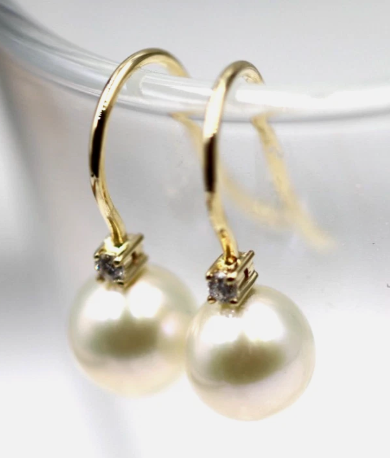 Genuine 9ct Yellow Gold Diamond Set Cultured Pearl Ball Drop Earrings