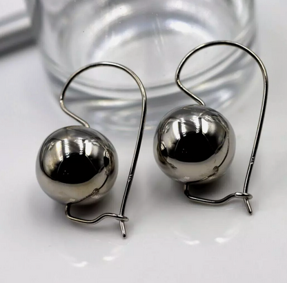 Kaedesigns Very Large 9ct Yellow, Rose or White Gold 18mm Euro Ball Earrings