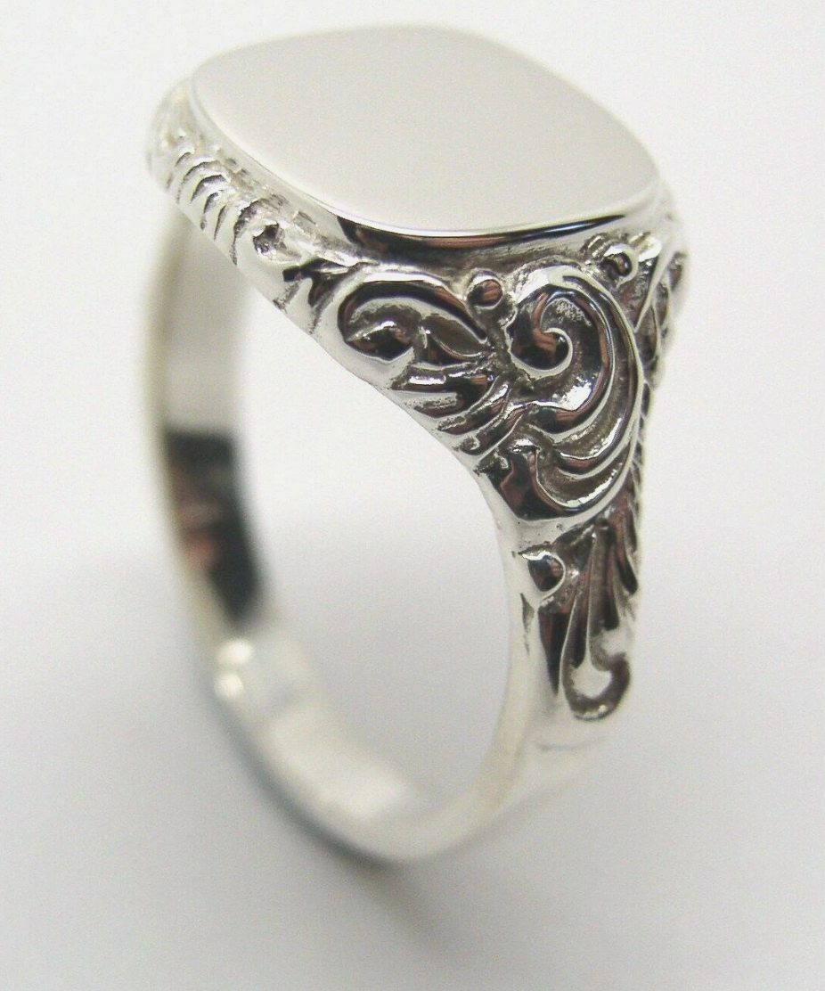 Kaedesigns Solid Genuine 9ct 9kt 375 White Gold Square Engraved Signet Ring 335 - Choose your ring size Q to Z