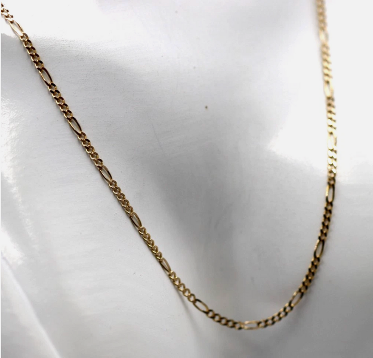 Genuine 9ct 375 Yellow Gold Figaro Chain Necklace 45cm 1.9mm 2.9g