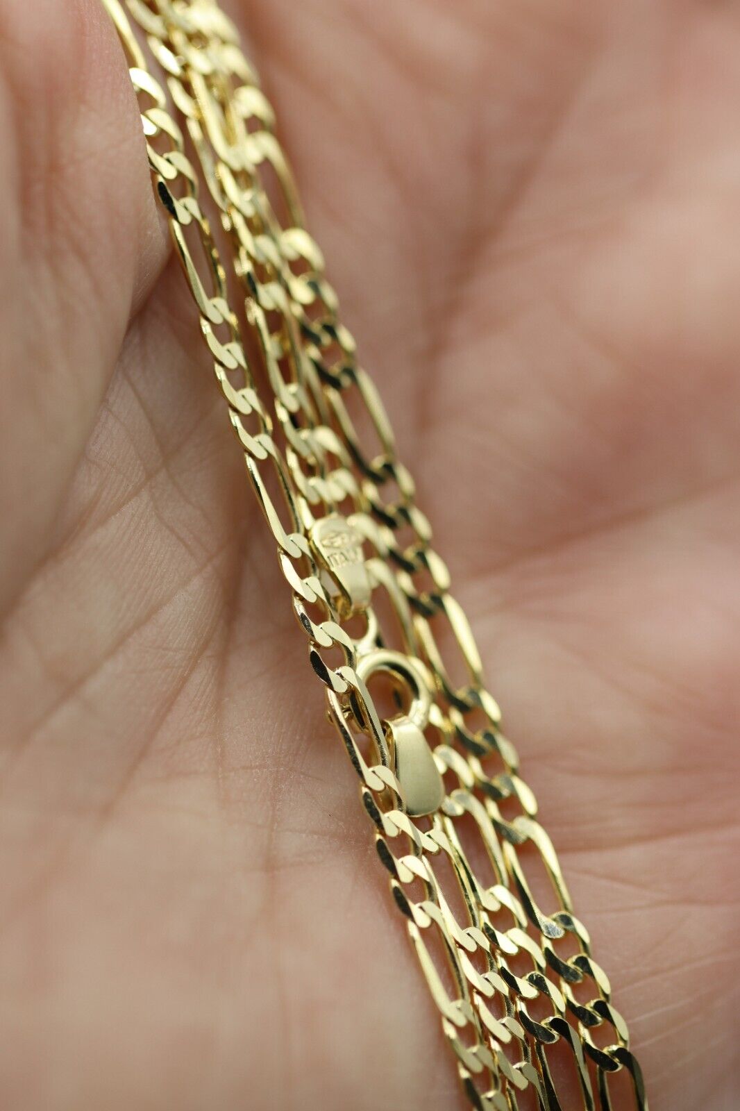 Genuine 9ct Yellow Gold Diamond Cut Figaro Chain Necklace 4.2grams 50cm 2.5mm