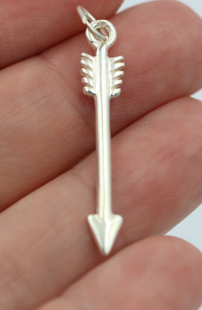 Genuine 9ct or 18ct Yellow, Rose or White Gold 750 Arrow Charm with jump ring