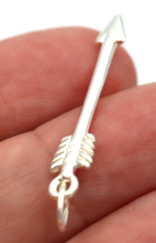 Genuine 9ct or 18ct Yellow, Rose or White Gold 750 Arrow Charm with jump ring