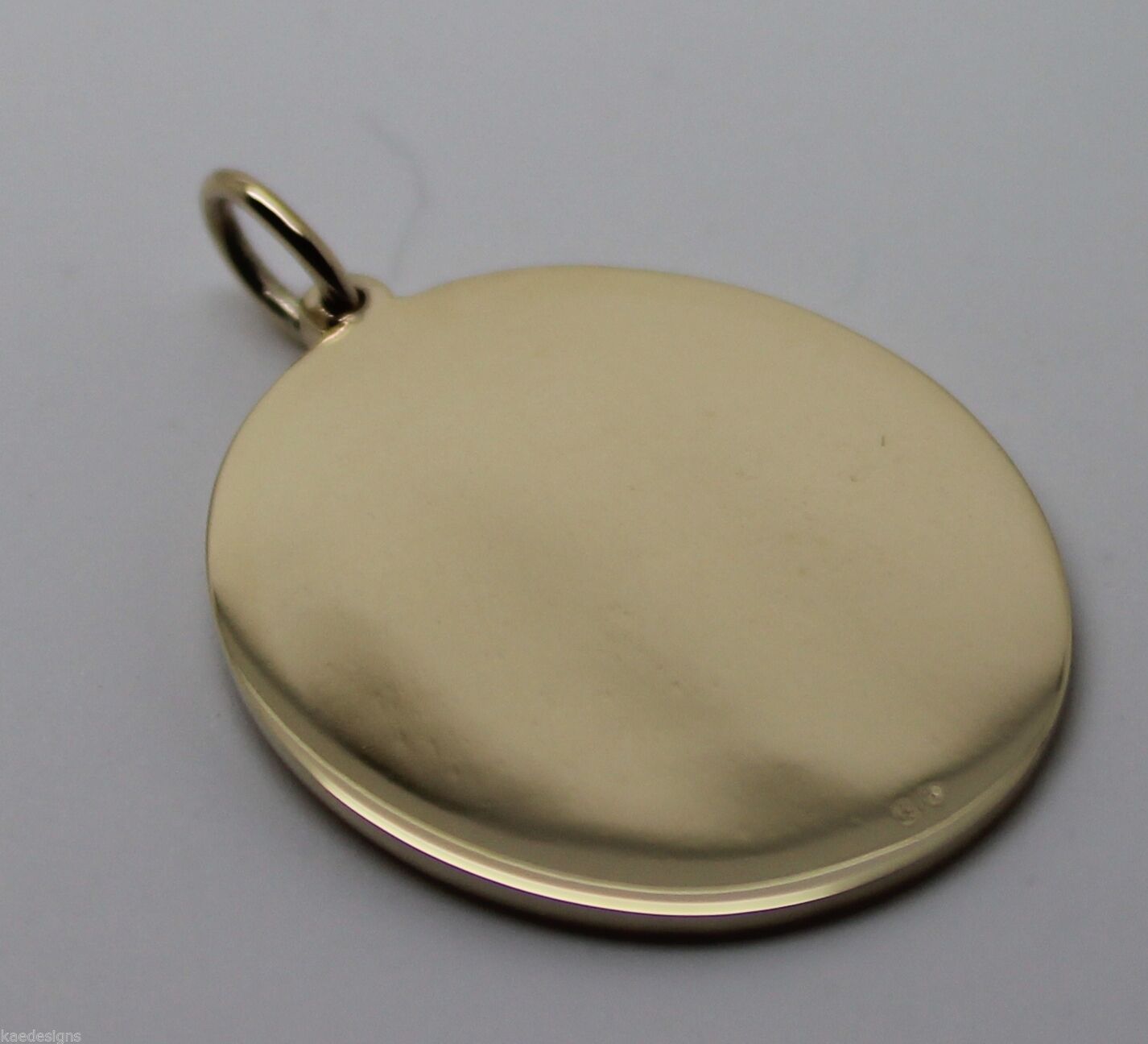 Kaedesign Genuine 375 9ct Yellow Or Rose Or White Gold Large Oval Shield Pendant