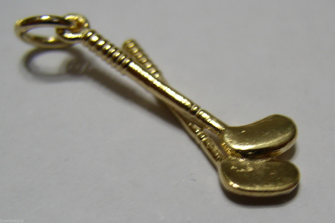 Solid 9ct 9k Yellow Or Rose Or White Gold Golf Clubs Or Hockey Bat Charm / Pendant