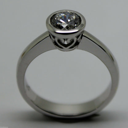 Genuine Cubic Zirconia 9ct Solid White Gold  Ring Size Q