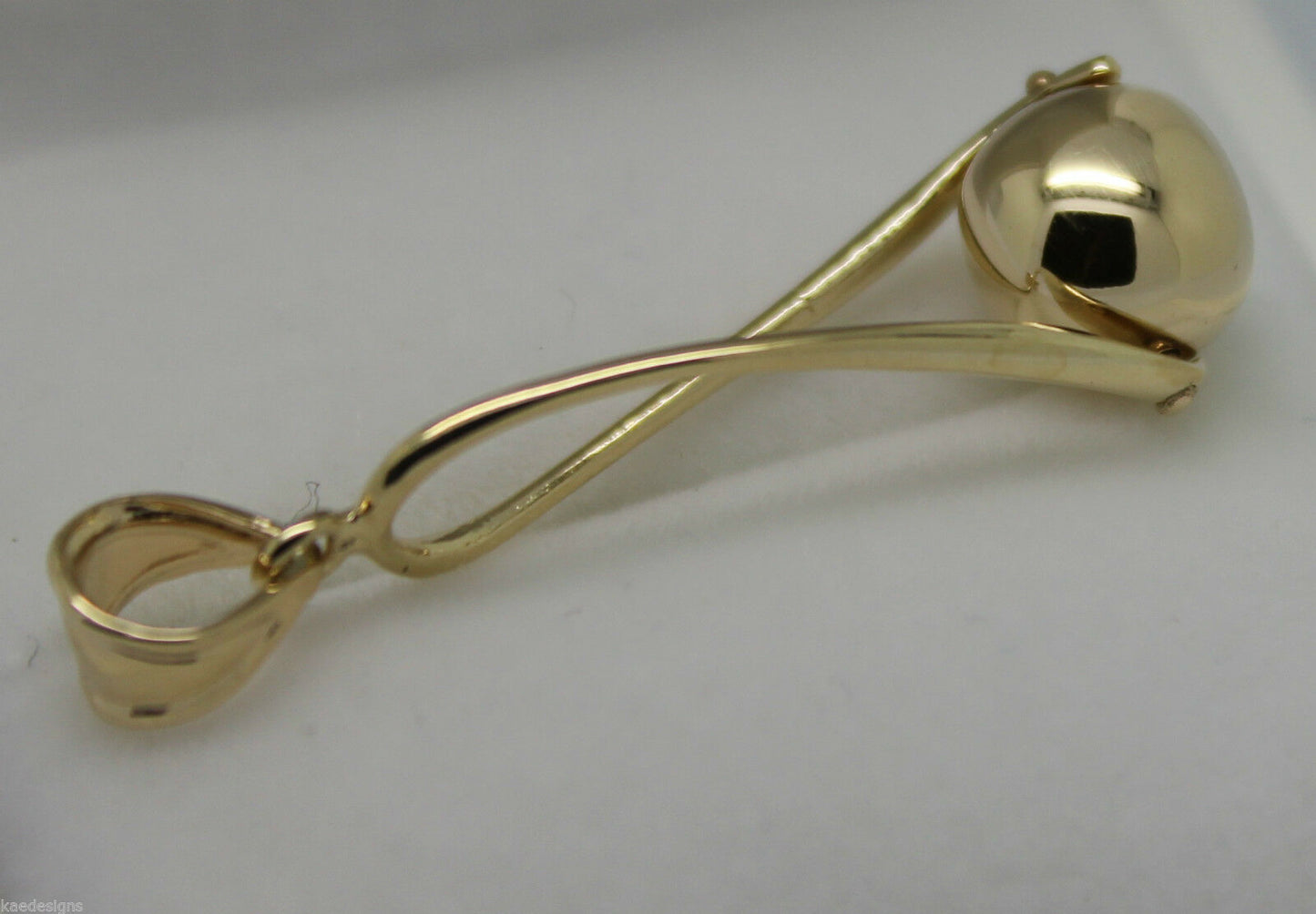 Genuine Solid 9ct Yellow Or Rose Or White Gold 8mm Long Swirl Ball Pendant