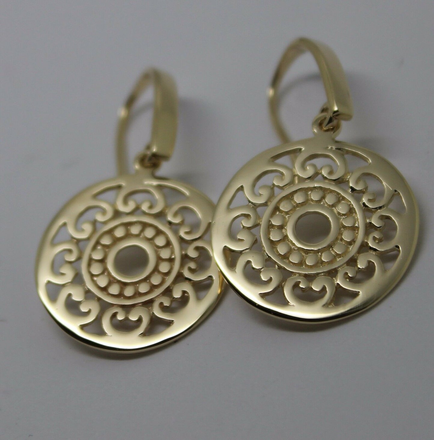 Kaedesigns New Genuine 9ct Yellow, Rose or White Gold Flat Filigree Drop Round Earrings