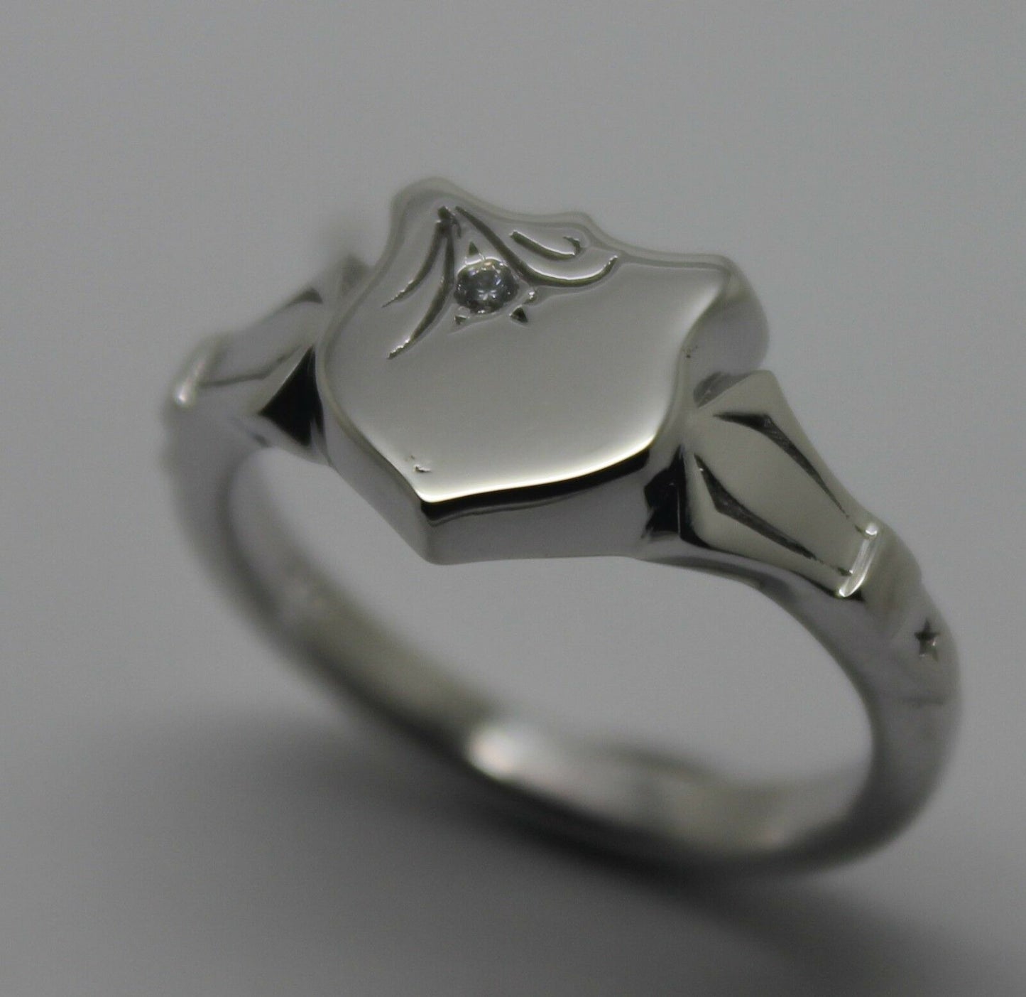 Genuine Solid 9ct 9kt White Gold Shield Signet Ring Set With A Genuine Diamond