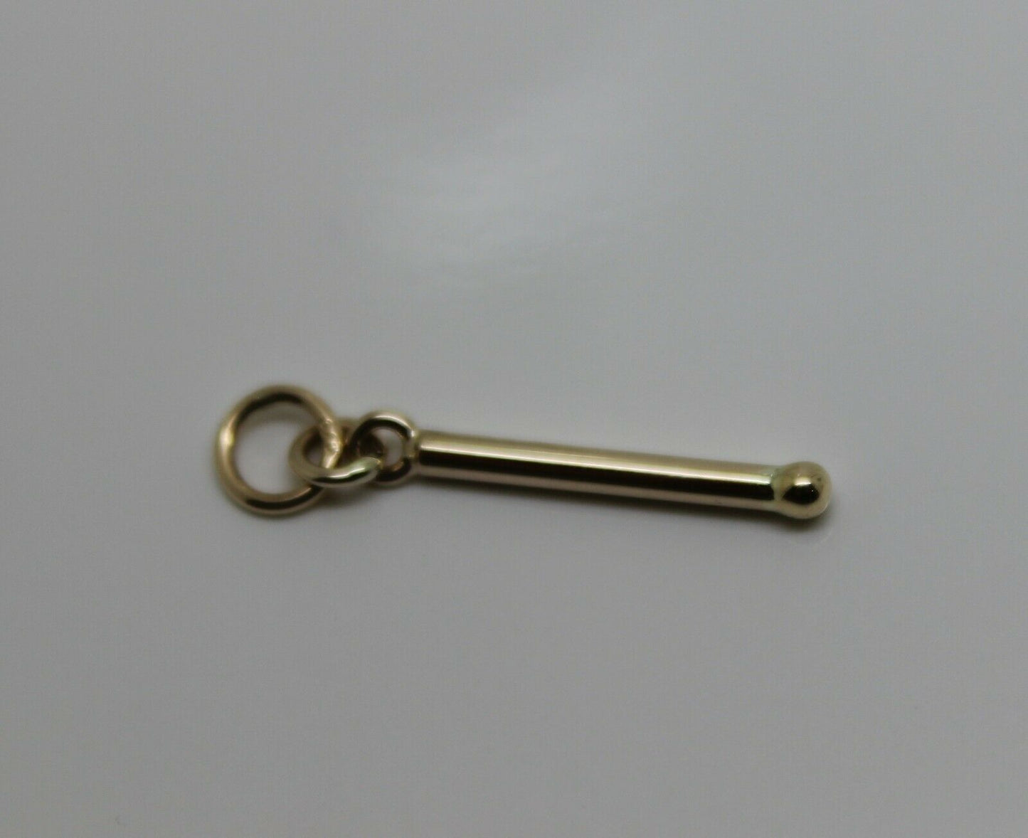 Kaedesigns New Genuine 9ct Yellow, Rose or White Gold Bar Pendant