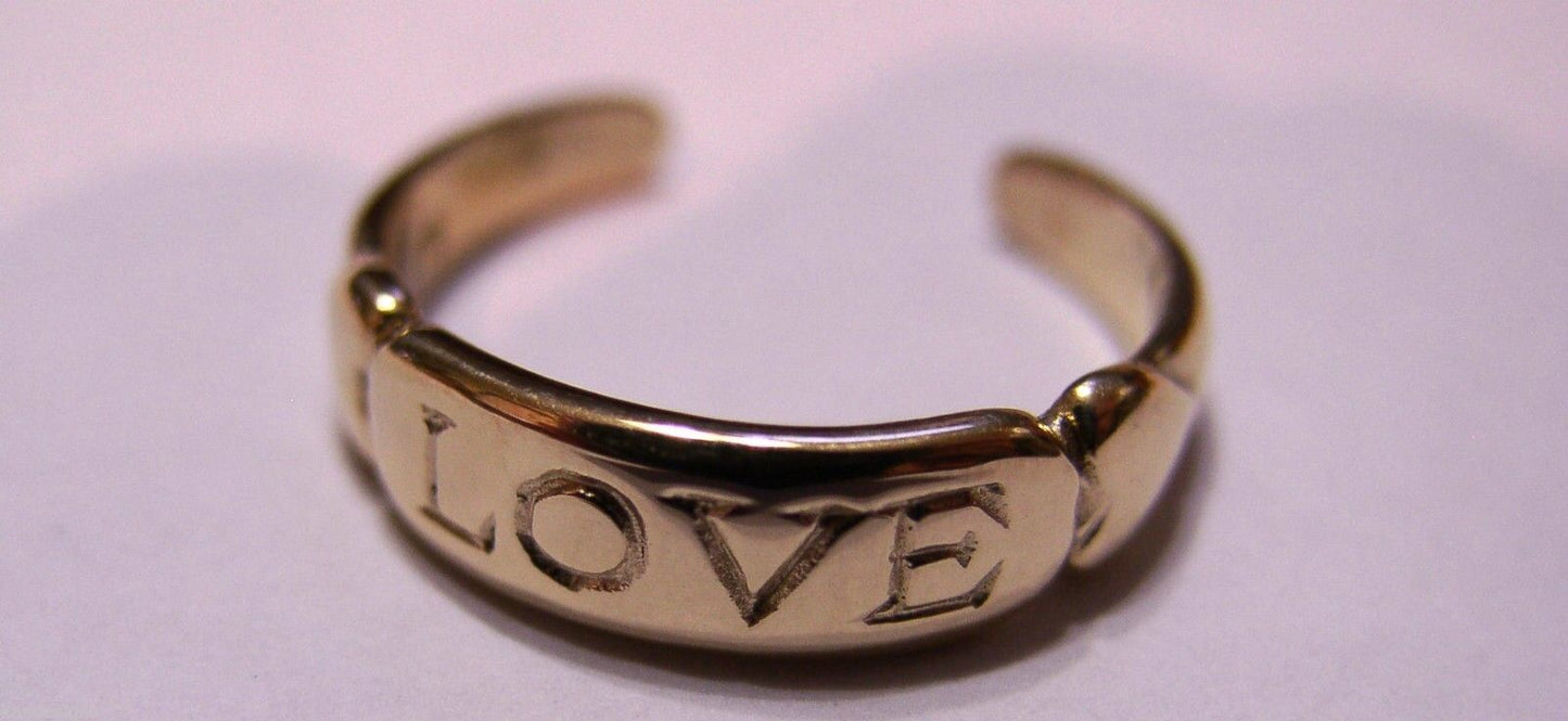 Kaedesigns, 9ct Yellow or Rose or White Gold Sterling Silver Love Toe Ring 340