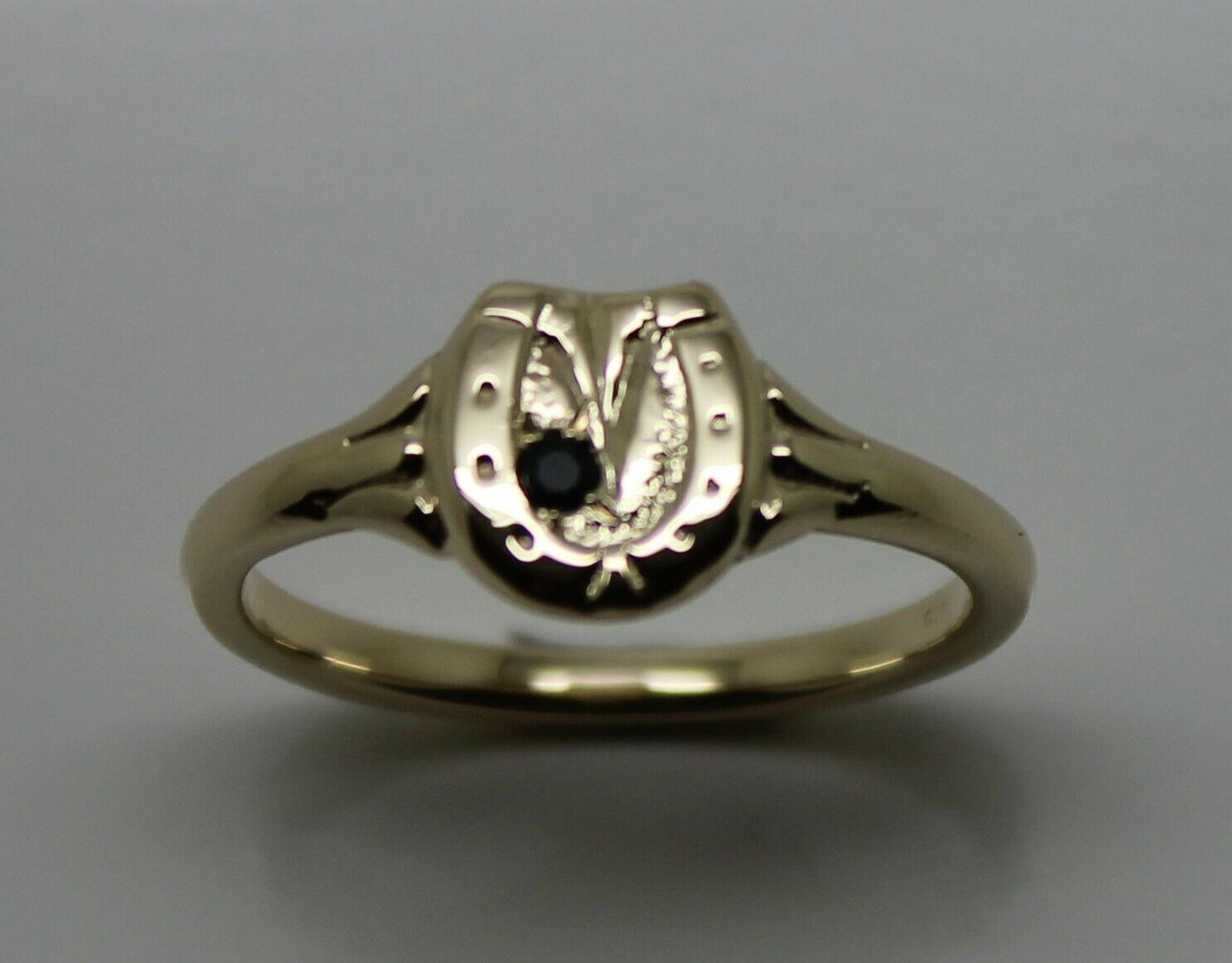Size O New Genuine New 9ct Yellow, Rose or White Gold Childs Horse Shoe Sapphire Set Ring