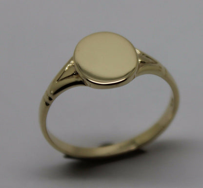 Kaedesigns Genuine Solid 9ct Yellow, Rose or White Gold Oval Signet Ring