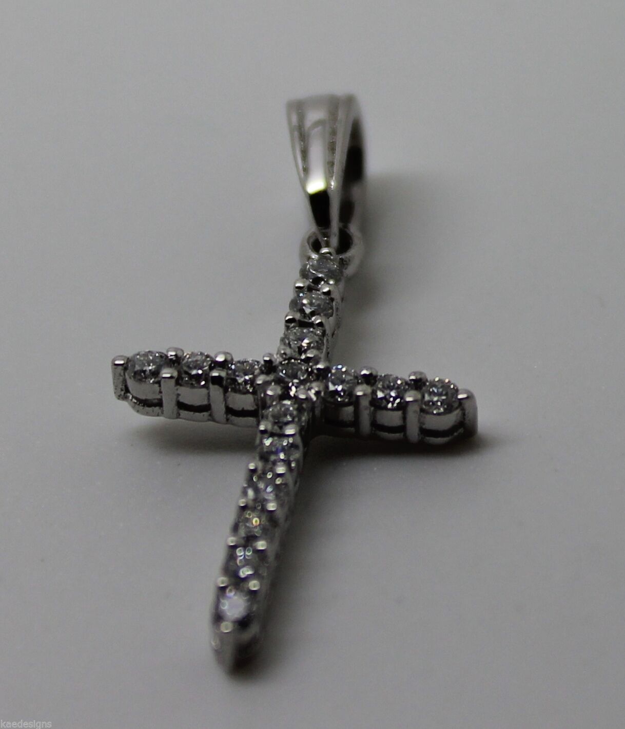 New Genuine 18ct 18k 750 White Gold Crucifix Cross And Genuine Diamond Pendant