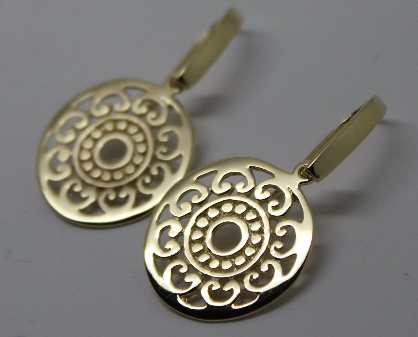 Kaedesigns New Genuine 9ct Yellow, Rose or White Gold Flat Filigree Drop Round Earrings
