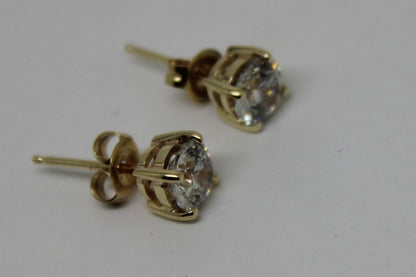 Genuine 9ct Yellow Gold Claw-Set Round 6mm Stud Earrings