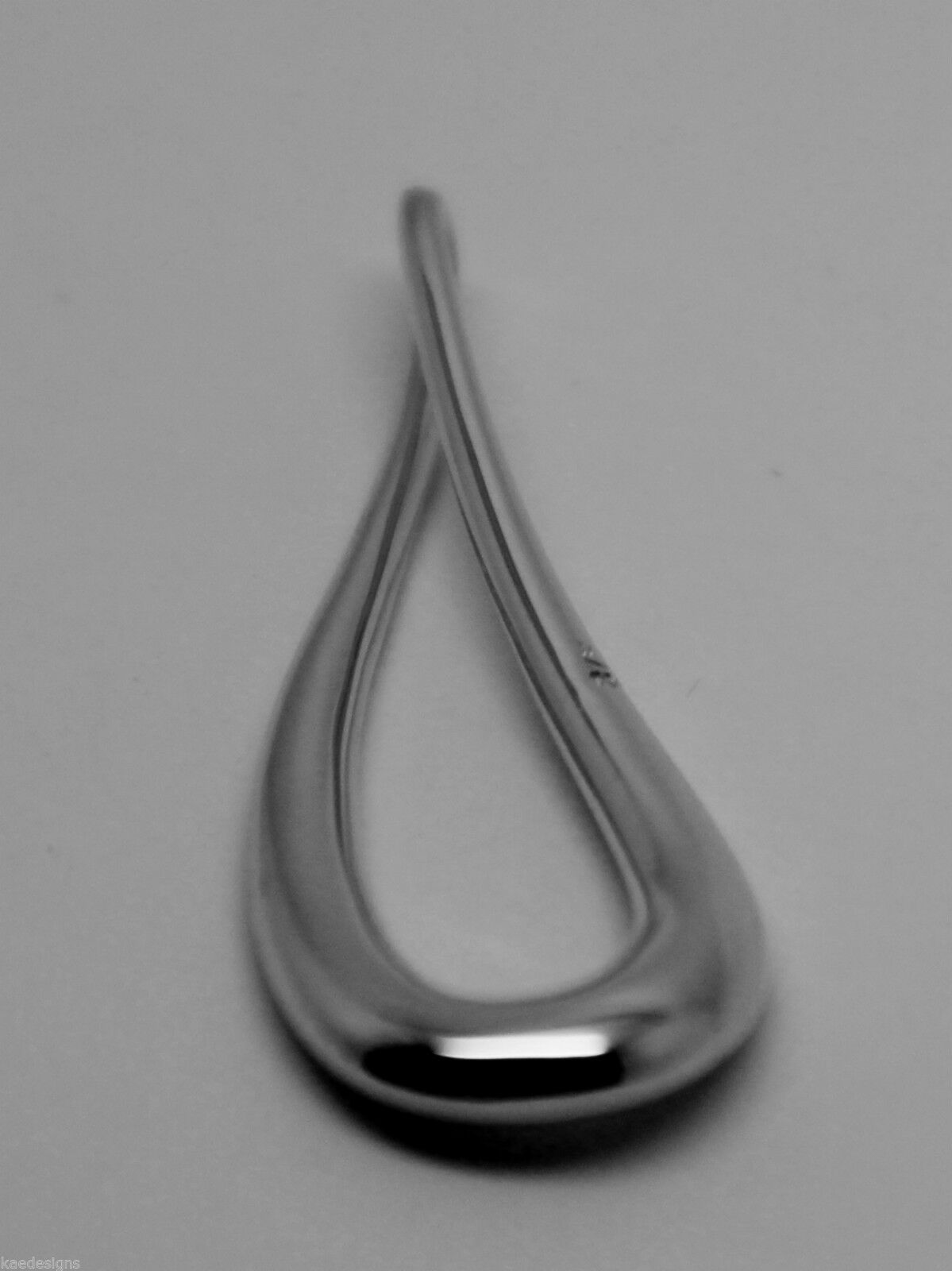 Kaedesigns Genuine 9ct 9K 375 Yellow or Rose or White Gold Large Tear Drop Pendant