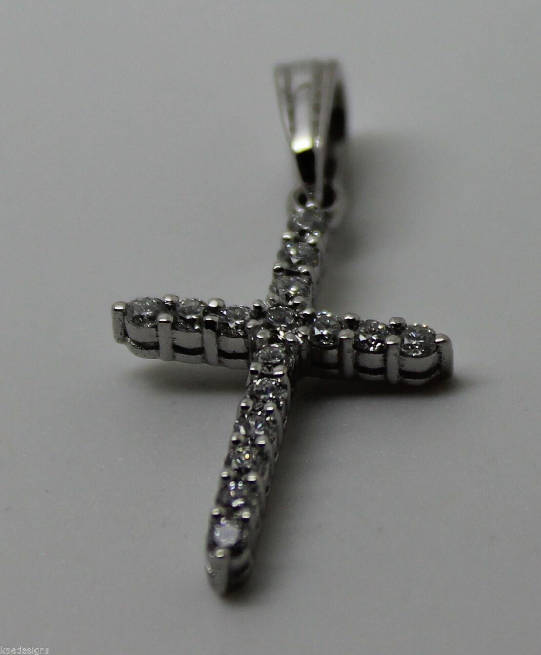 New Genuine 18ct 18k 750 White Gold Crucifix Cross And Genuine Diamond Pendant