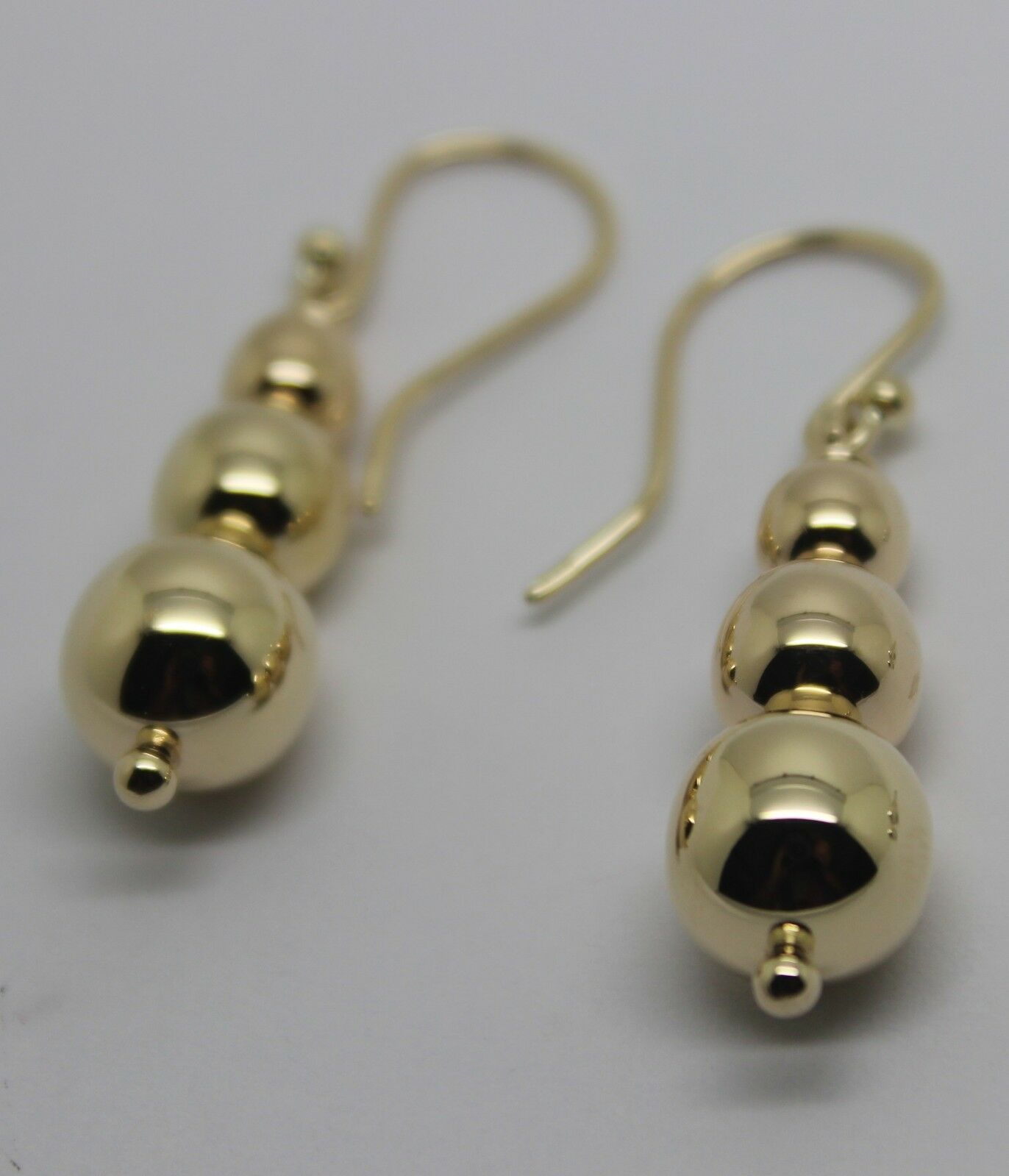 Kaedesigns 9ct 9k 375 Yellow Or White Or Rose Gold 375 Three Ball Drop Ball Earrings