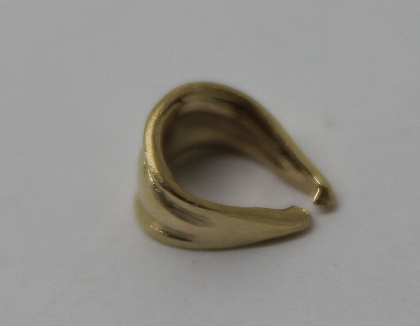 New Genuine 375 9ct Yellow, Rose or White Rose Gold 8mm x 5mm Bail Clasp