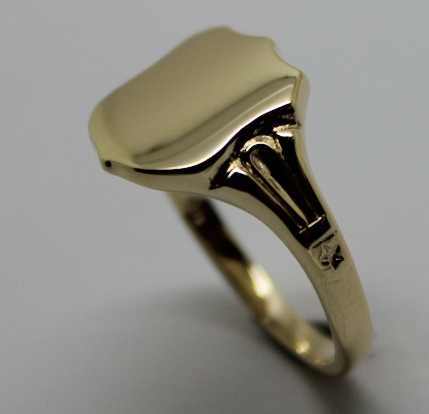 Kaedesigns Genuine 9ct 9k 375 Solid Gold Large Signet Ring In Your Size 4553