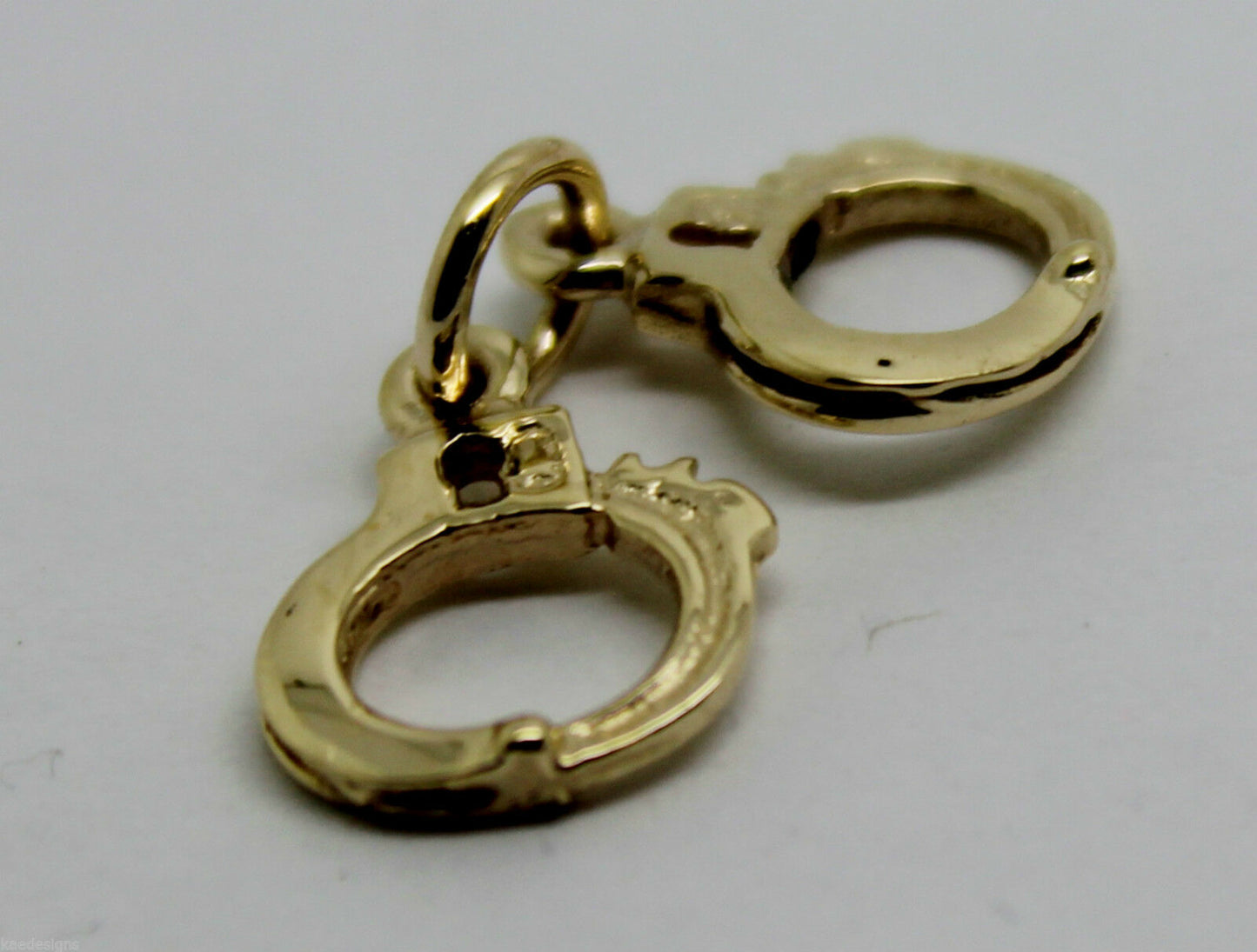 Kaedesigns, 9ct 9k Yellow or Rose or White Gold 375 Handcuffs Charm Or Pendant