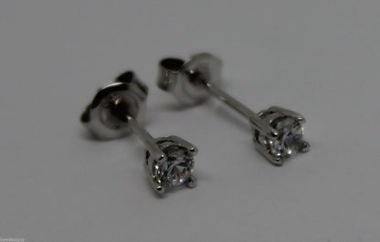 Kaedesigns Genuine New 9ct White Gold Claw-set Round 3mm C Z Stone Stud Earrings