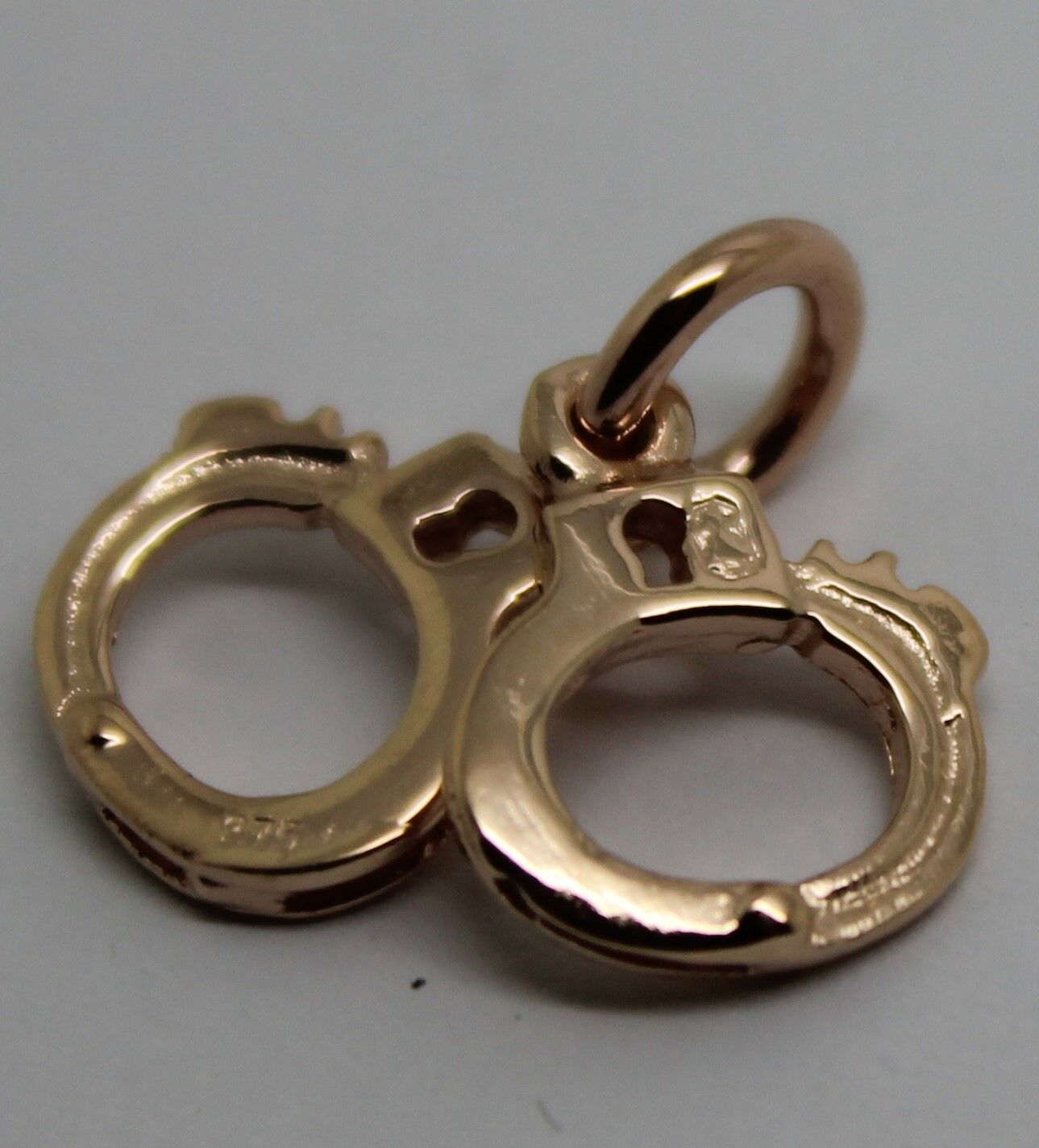 Kaedesigns, 9ct 9k Yellow or Rose or White Gold 375 Handcuffs Charm Or Pendant