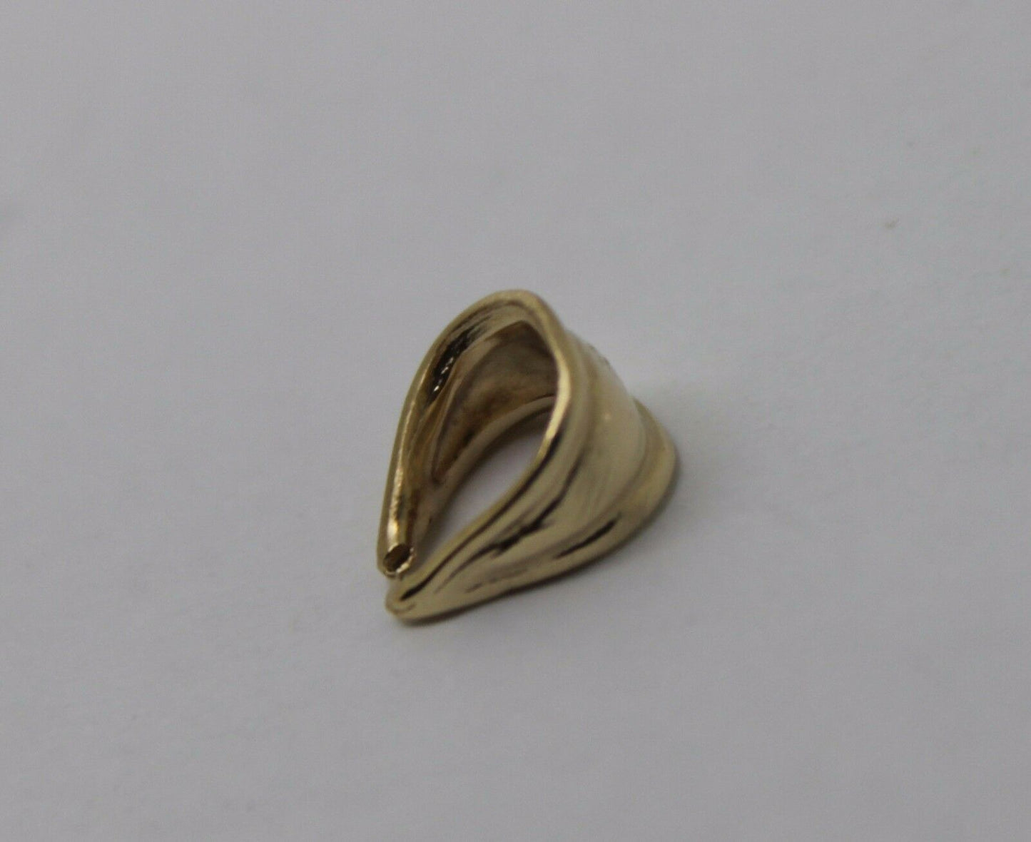 New Genuine 375 9ct Yellow, Rose or White Rose Gold 8mm x 5mm Bail Clasp