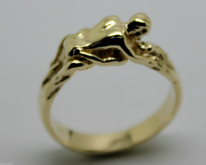 Genuine 9kt 9ct Solid Yellow, Rose or White Gold Making Love Ring  276