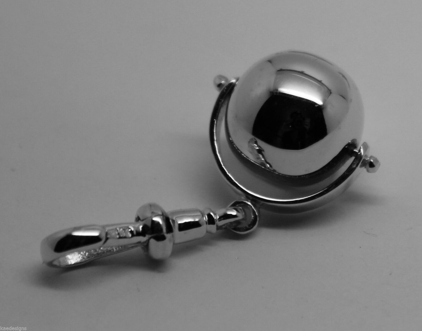 Genuine 9ct Yellow or Rose or White Gold Plain 14mm Ball Spinner with Swivel Clasp