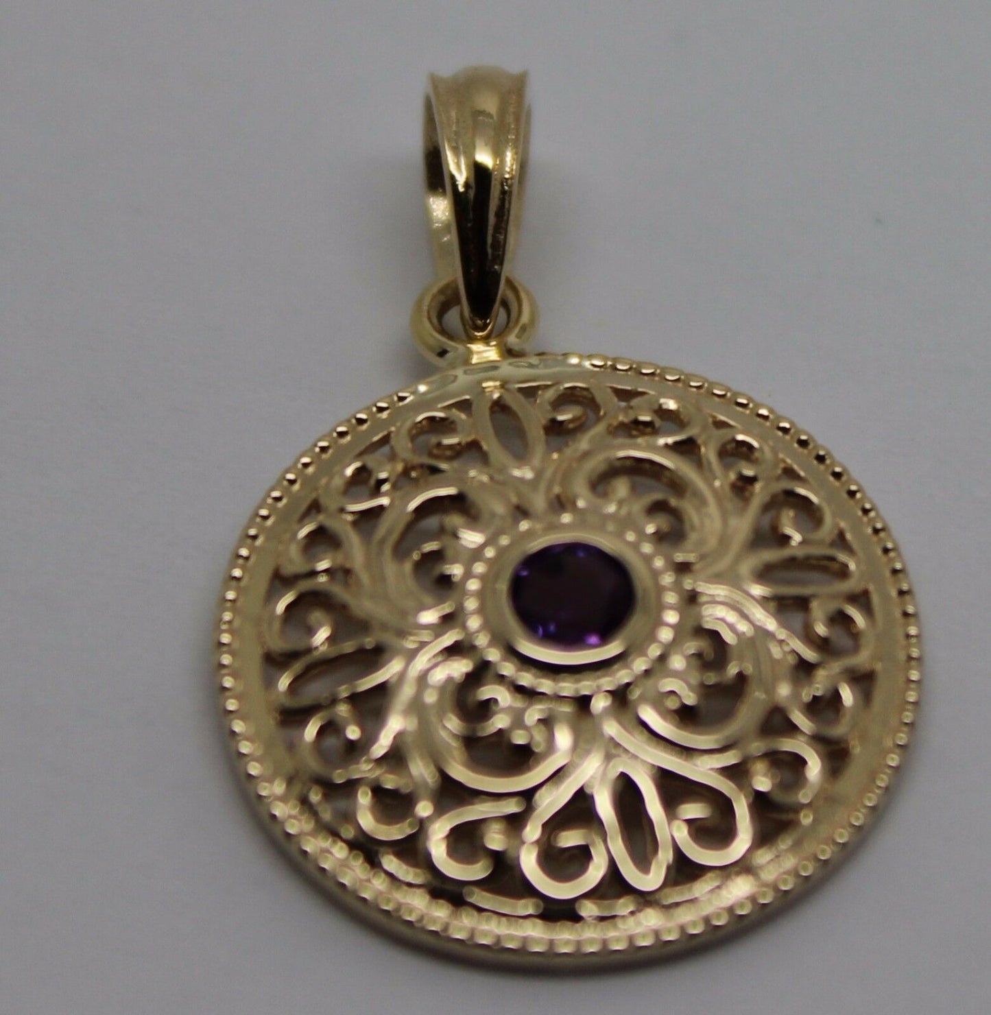 Kaedesigns, 9ct Yellow Gold or White Gold or Rose Gold filigree Amethyst Pendant