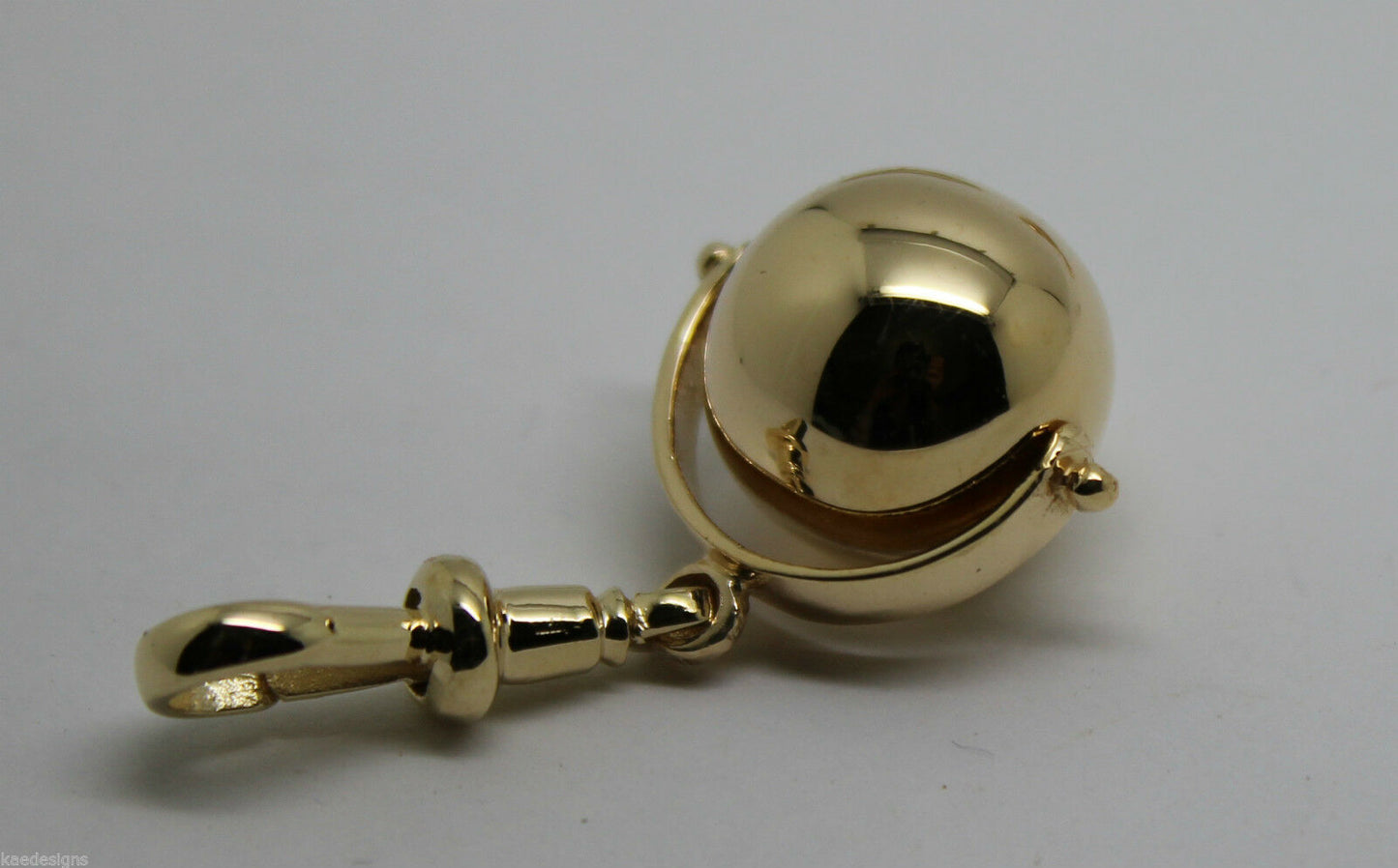 Genuine 9ct Yellow or Rose or White Gold Plain 14mm Ball Spinner with Swivel Clasp