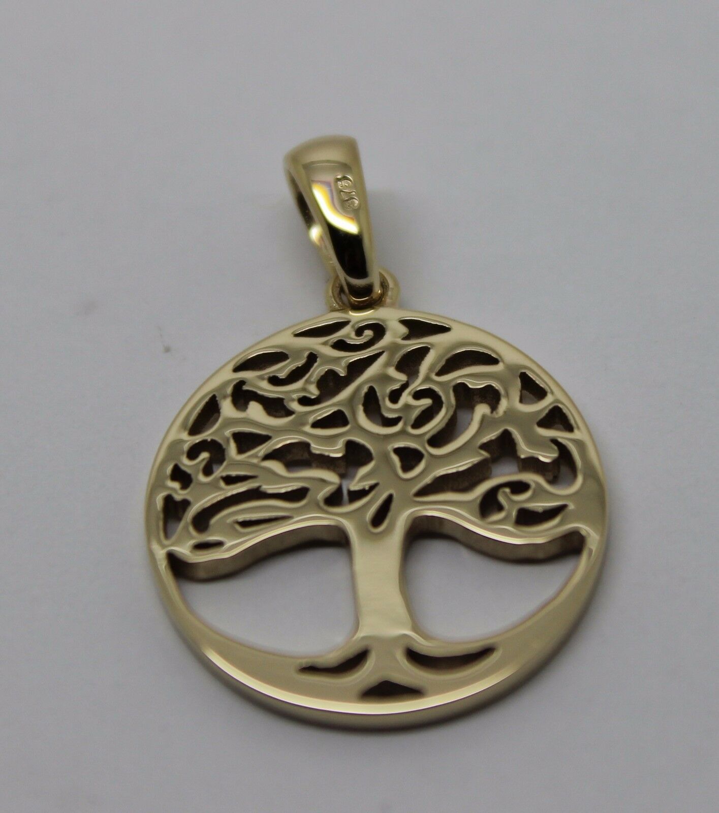 Kaedesigns Genuine 9ct Yellow, Rose or White Gold Oval Filigree Tree Of Life Pendant