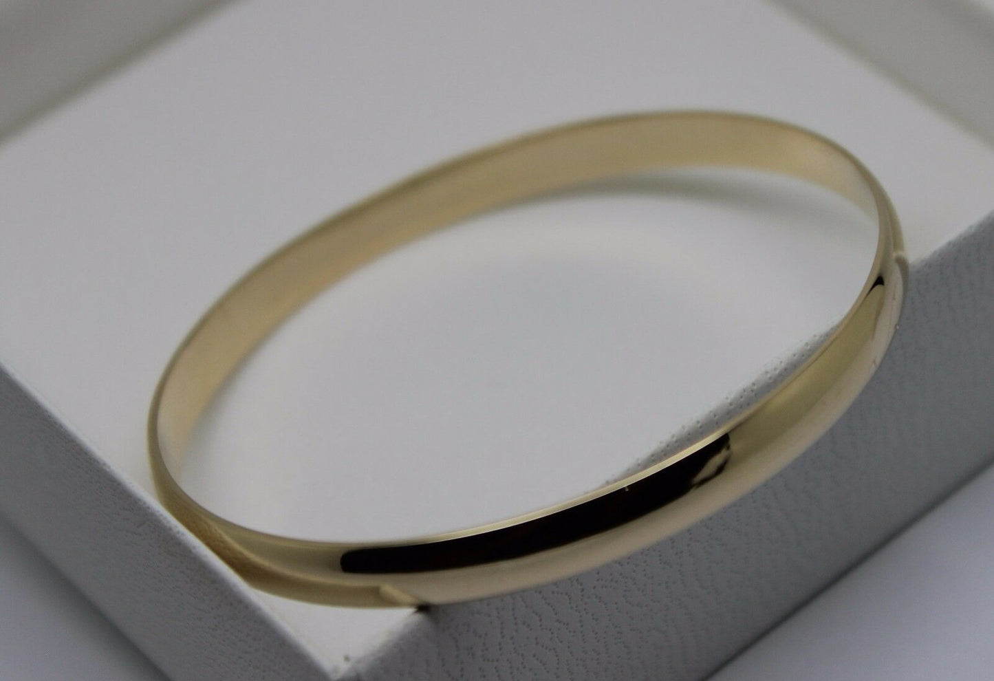 Genuine 9ct 9kt FULL SOLID Heavy Yellow, Rose or White gold 5mm wide half round Bangle 57mm inside diameter