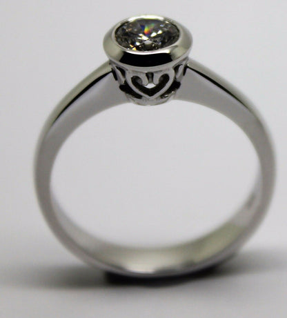 Genuine 9ct 375 Solid White Gold Engagement Ring Cubic Zirconia Size M