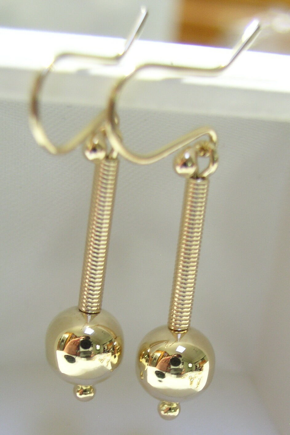 Kaedesigns, Genuine 9ct 9kt Yellow, Rose & White Gold Spinning 8mm Ball Drop Earrings