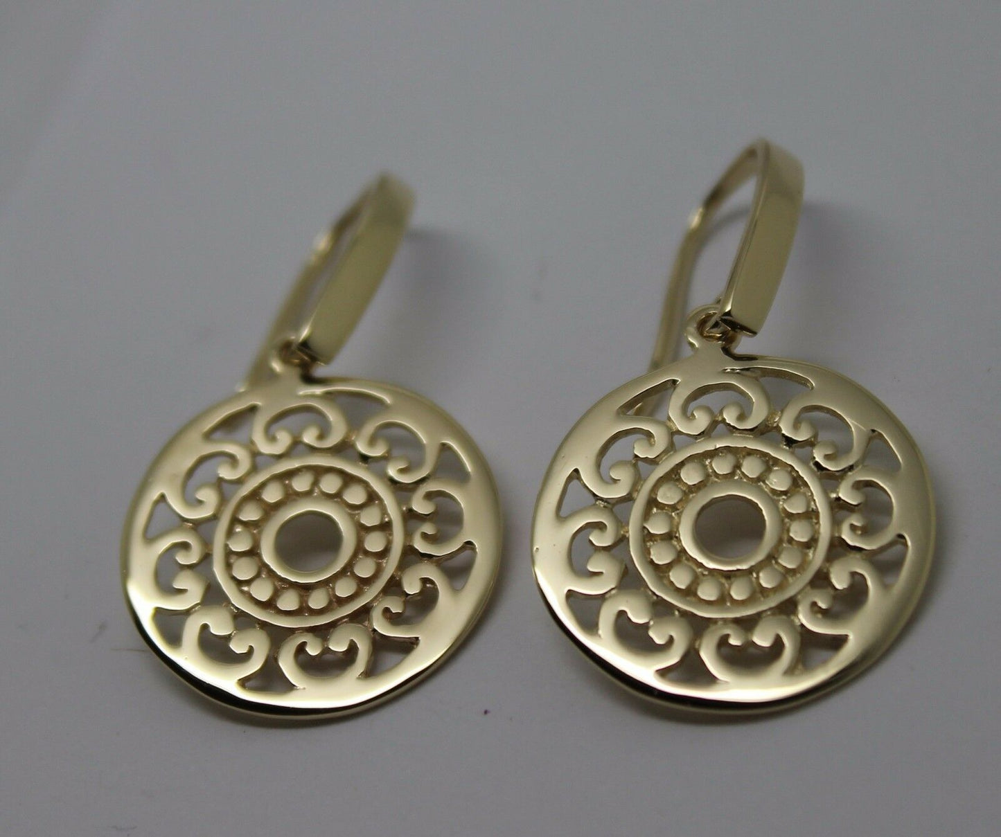 Kaedesigns New Genuine 9ct Yellow, Rose or White Gold Flat Filigree Drop Round Earrings