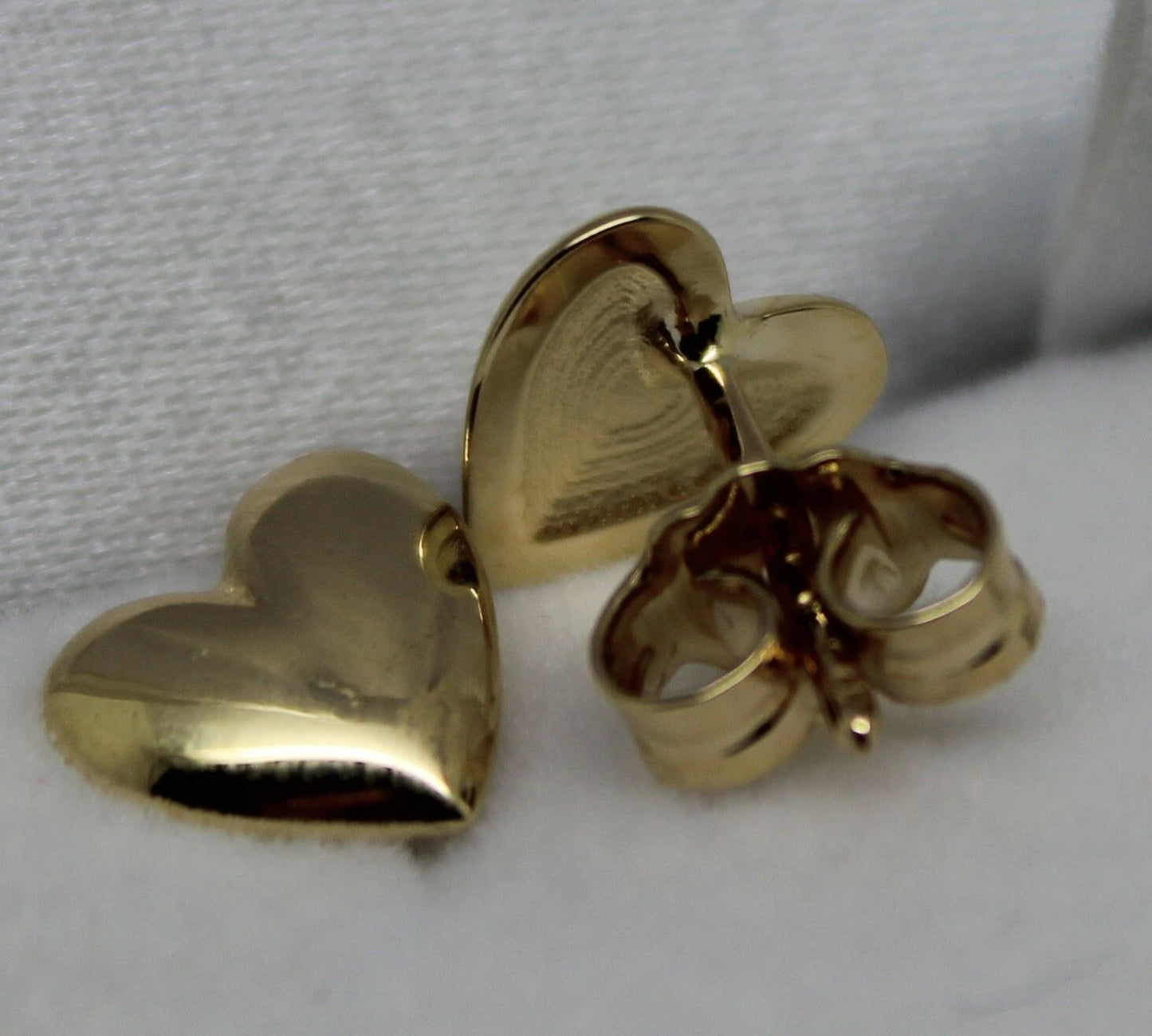 Kaedesigns New 9ct 9Kt Solid Yellow, Rose or White Gold Stud Small Heart Earrings