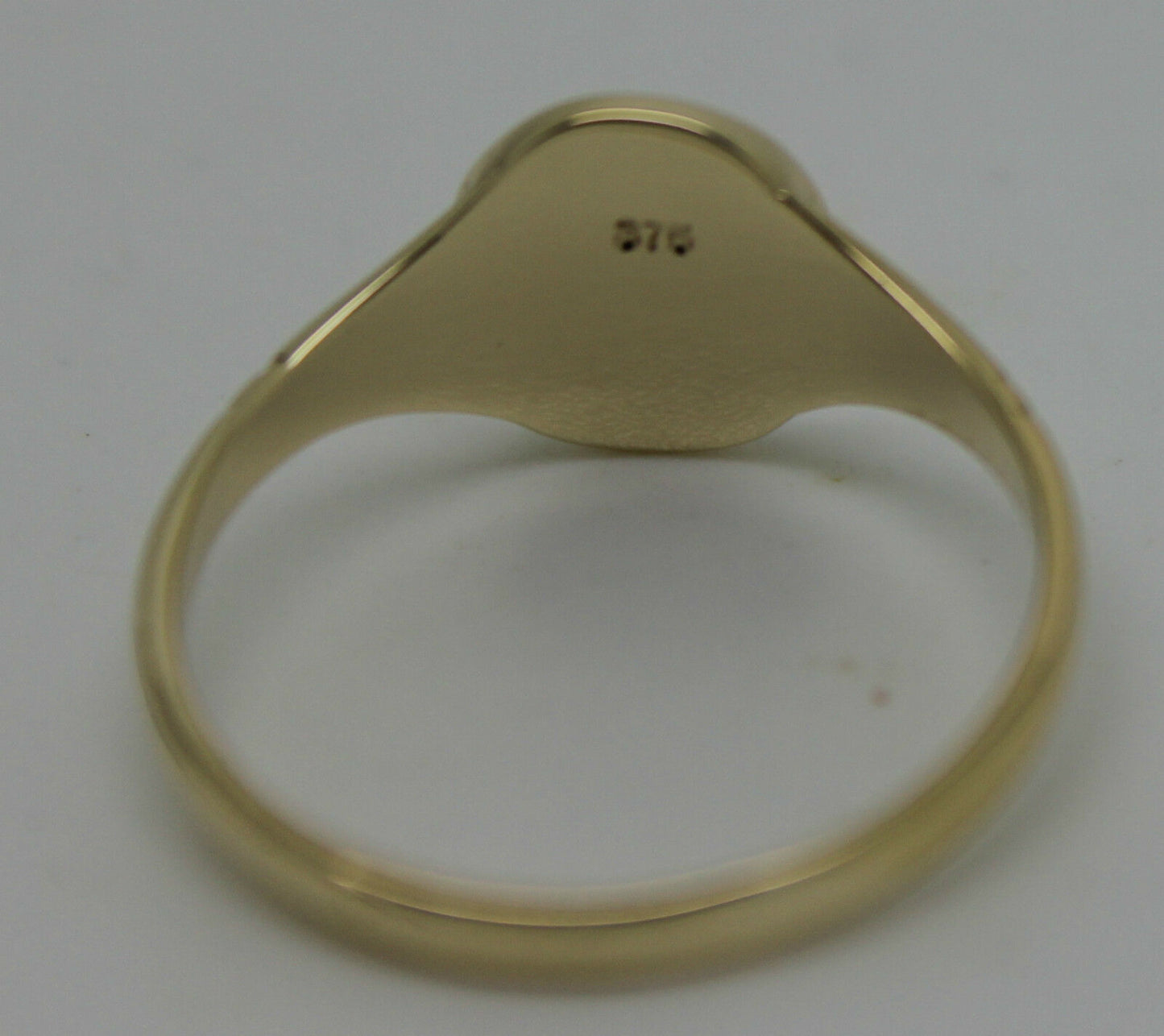 Kaedesigns Genuine Solid 9ct Yellow, Rose or White Gold Oval Signet Ring